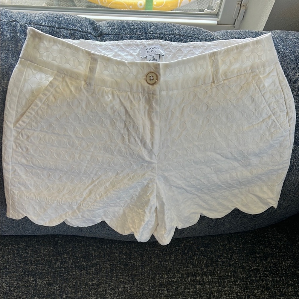 Crown & Ivy High Waist White Scalloped Shorts